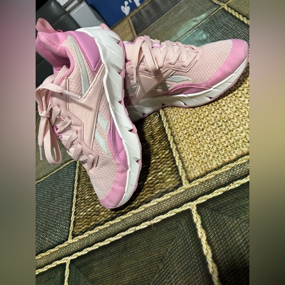 Reebok Kids Light Pink Sneakers - Picture 10 of 12